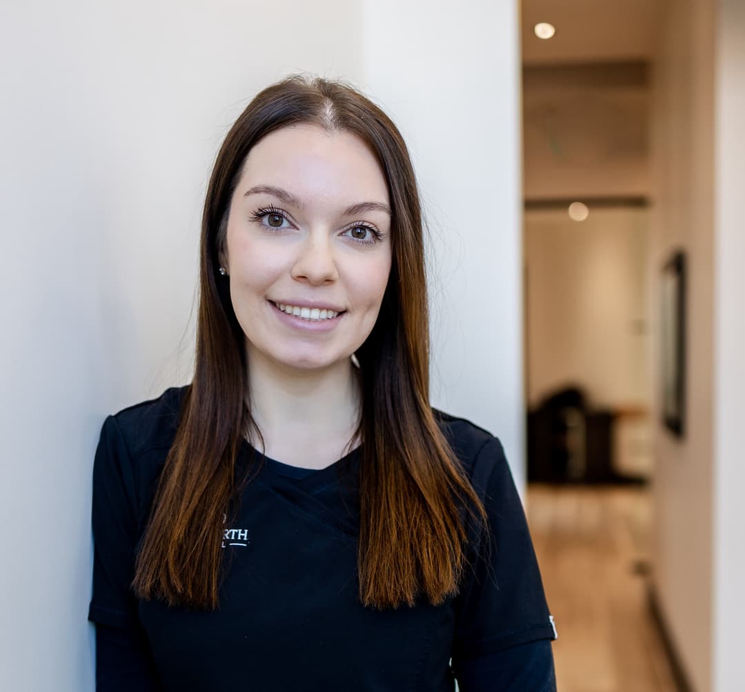Bella has been with Longworth Dental since 07/05/2021.
