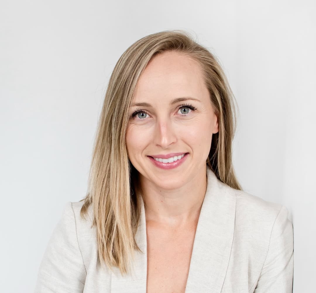 Emily has been with Longworth Dental since 05/11/2015.